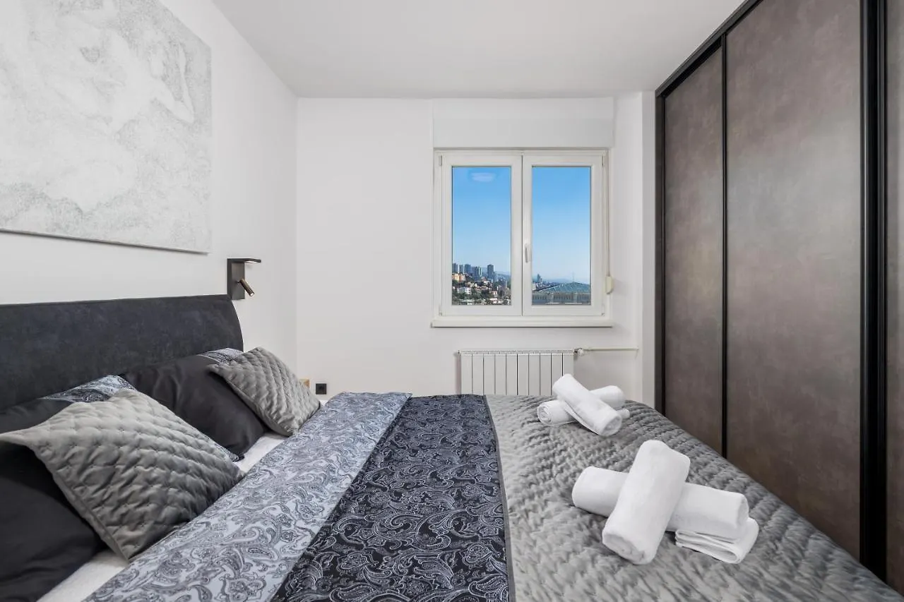 Aenei Delux Apartment Rijeka
