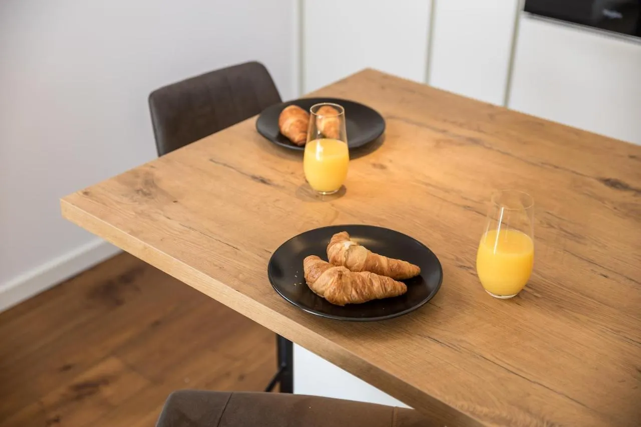 Aenei Delux Apartment Rijeka