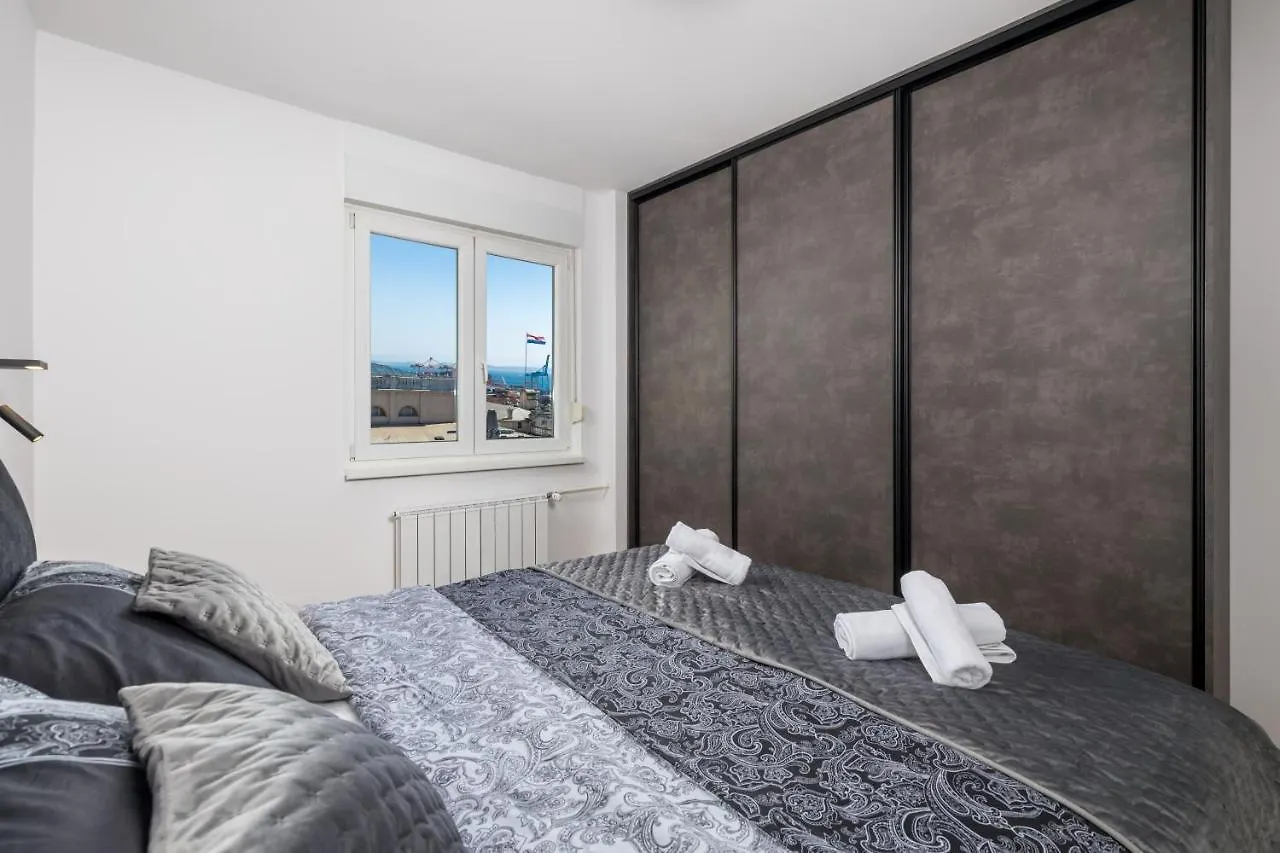 Aenei Delux Apartment Rijeka Croatia