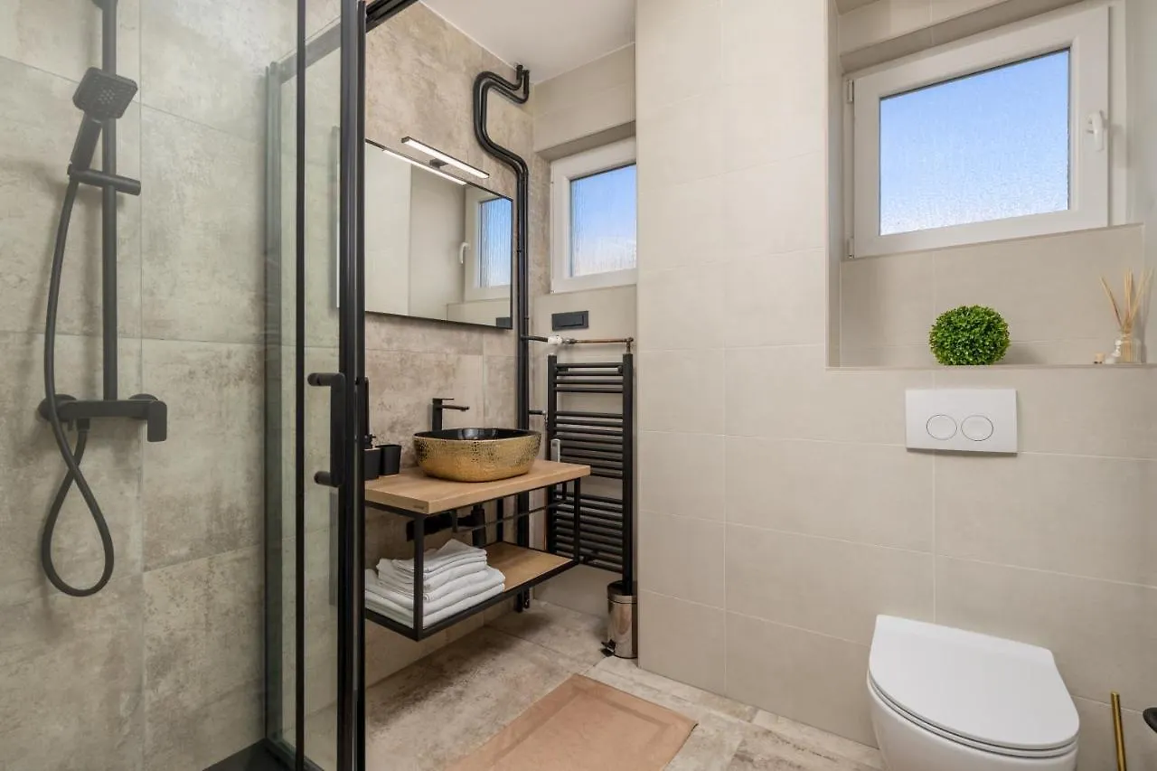 Aenei Delux Apartment Rijeka Croatia